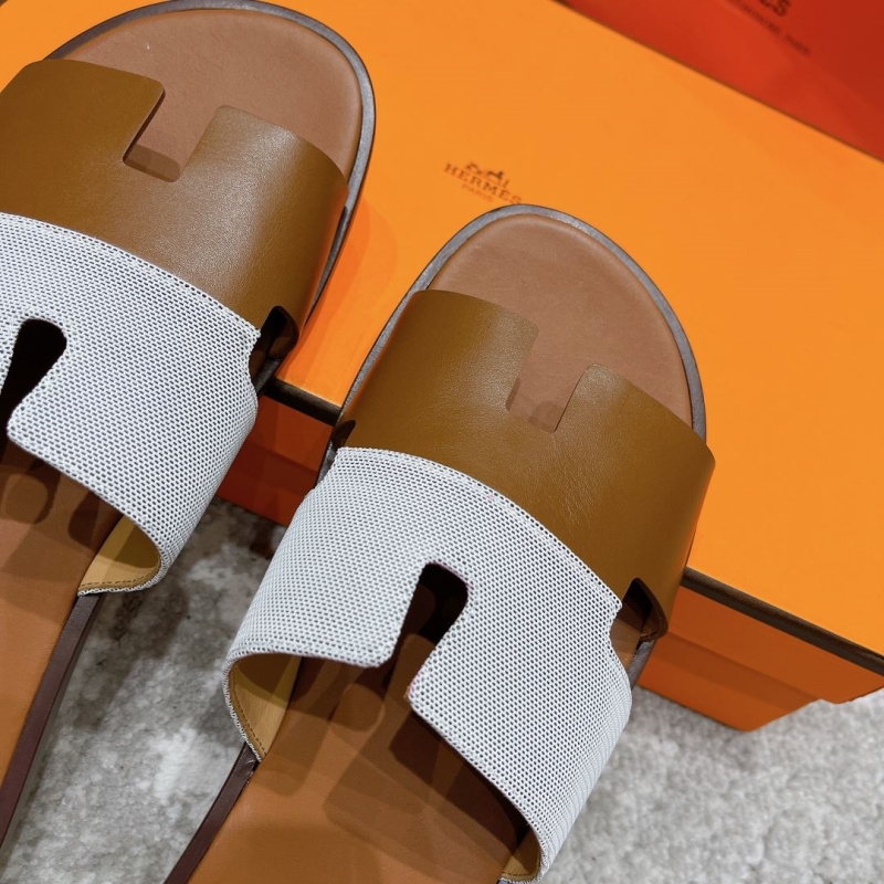 H**me5 slippers